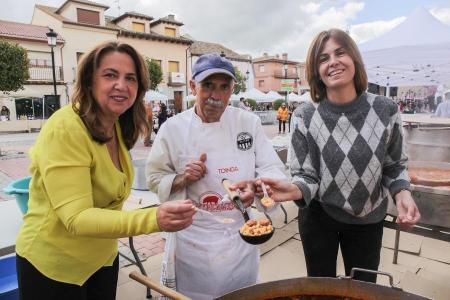 Imagen Alimentos de Segovia continúa recorriendo la provincia con su Caravana en la XXIII Feria del Chorizo de Cantimpalos